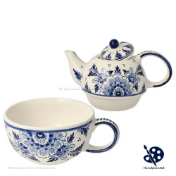 Tea-for-one Teapot Flowers - Hand painted Delftware