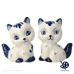 Small Sitting Kitten - Handpainted Delftware