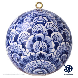 X-mas XL Ball 5 Tulips 10cm - Handpainted Delft Blue