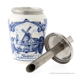Sugar Caster 16cm - Delftware