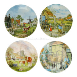 Set of 4 medium Wall Plates 19cm